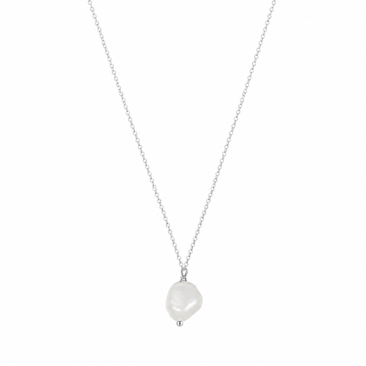 The Nacre Necklace
