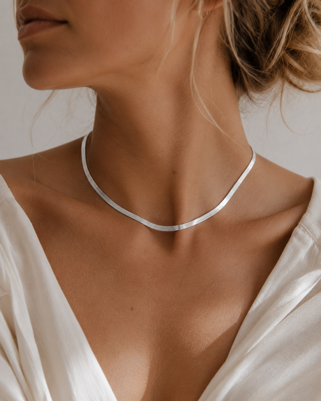 The Lisse Flat Herringbone Necklace