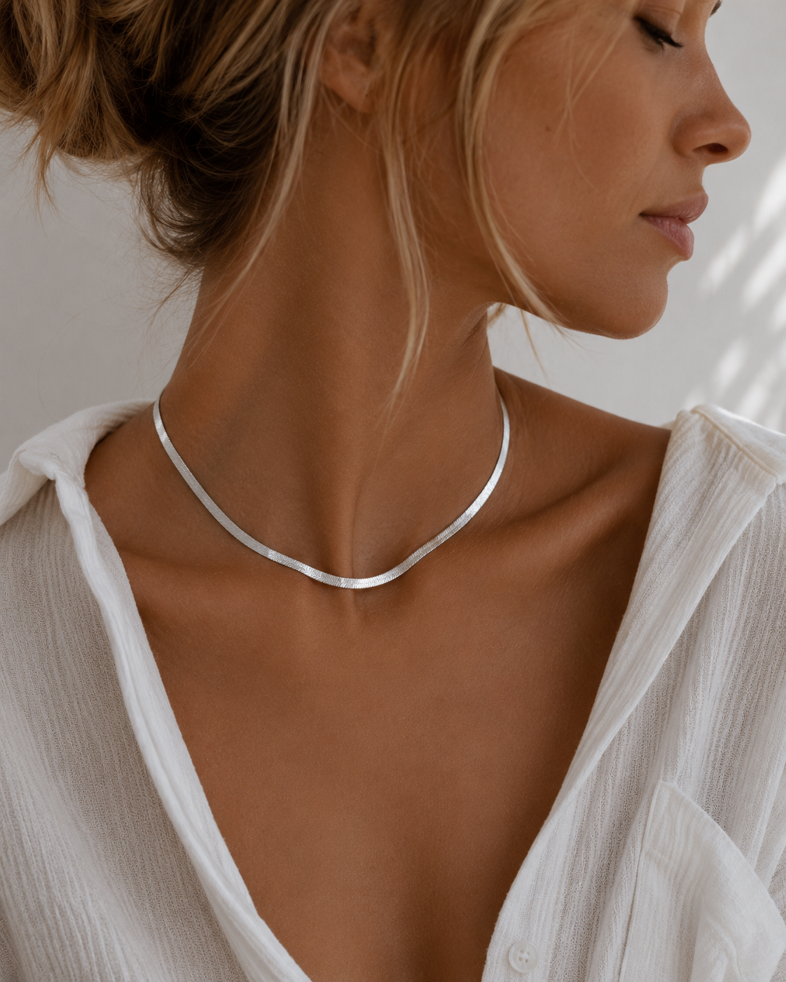 The Lisse Flat Herringbone Necklace
